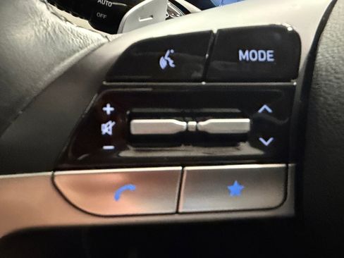 Used 2023 Hyundai Tucson Limited image 18