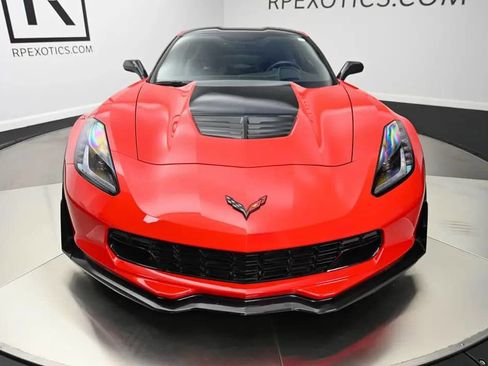 Used 2015 Chevrolet Corvette Z06 w/ 3LZ Preferred Equipment Group RWD image 32