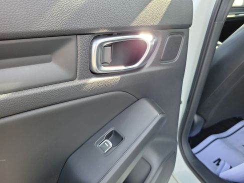 Used 2022 Honda Civic Sport image 13