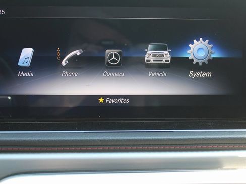 Certified 2021 Mercedes-Benz G 63 AMG 4MATIC w/ G Manufaktur Interior Package image 42