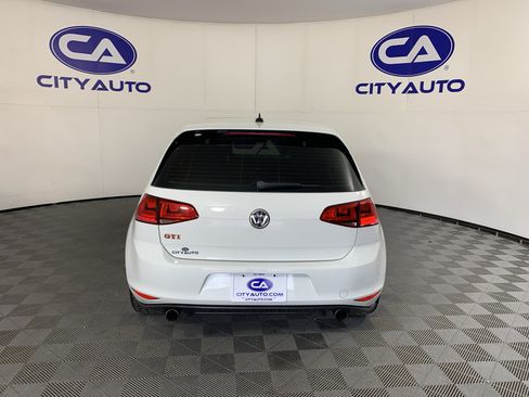 Used 2016 Volkswagen GTI SE w/ Lighting Package (SEL) FWD image 4
