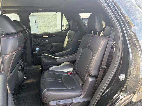 Used 2023 Honda Pilot TrailSport image 20