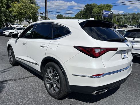 Used 2024 Acura MDX FWD w/ Technology Package image 3