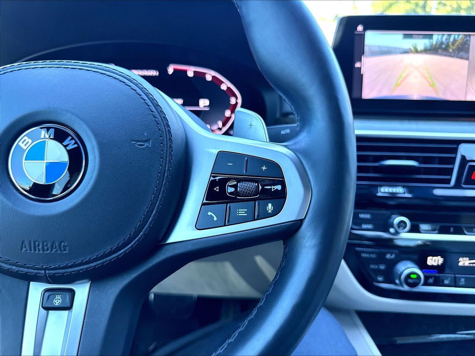 Used 2020 BMW M550i xDrive w/ Executive Package AWD/4WD image 22