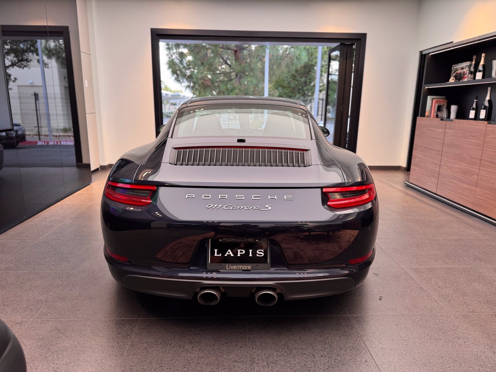 Used 2019 Porsche 911 Carrera S RWD image 5