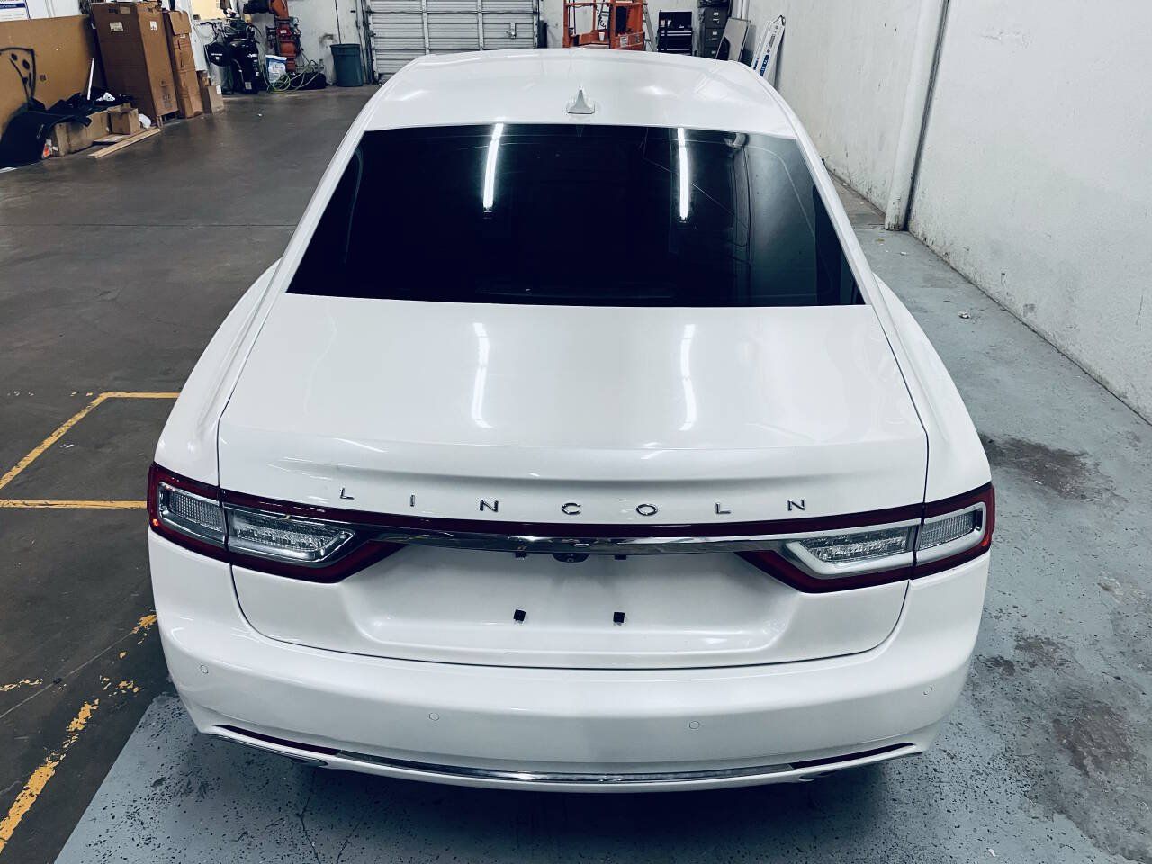 Used 2019 Lincoln Continental Premiere FWD image 7