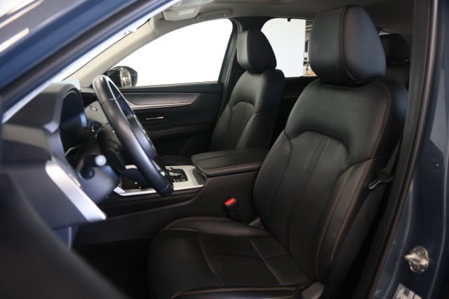 Used 2025 MAZDA CX-70 3.3 Turbo w/ Preferred Package AWD/4WD image 19