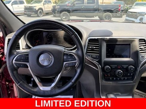 Used 2018 Jeep Grand Cherokee Limited w/ Trailer Tow Group IV AWD/4WD image 18