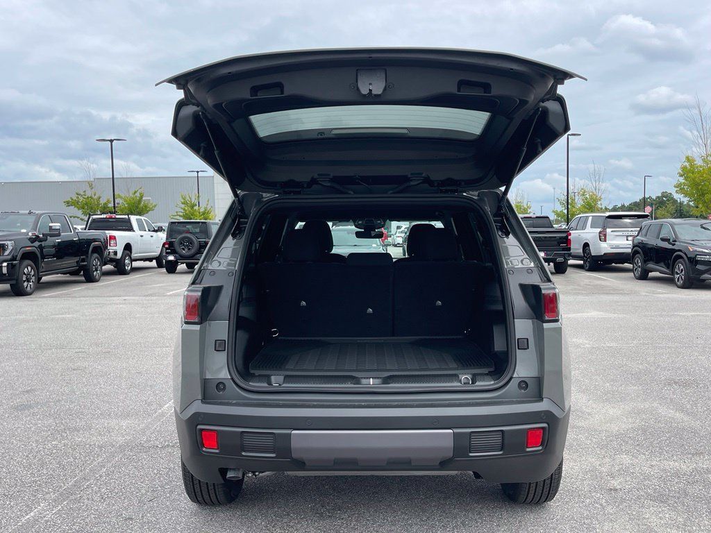 New 2026 Jeep Cherokee Laredo AWD/4WD image 38