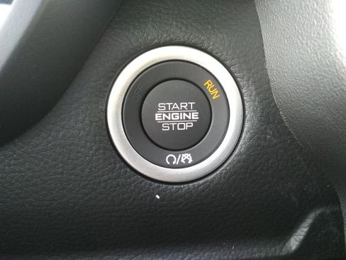 New 2026 RAM 1500 Laramie w/ Night Edition image 18