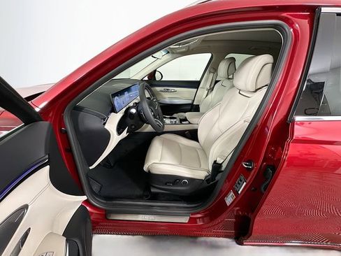 New 2026 Genesis GV70 2.5T Advanced AWD/4WD image 16