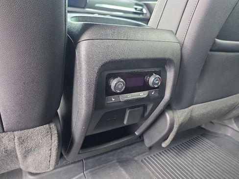 Used 2026 Chevrolet Traverse High Country AWD/4WD image 12