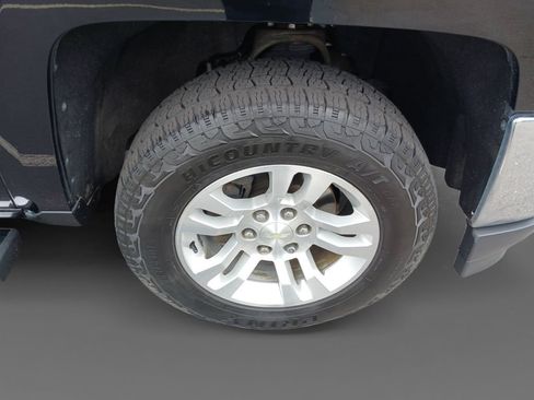 Used 2018 Chevrolet Silverado 1500 LT w/ All Star Edition AWD/4WD image 16