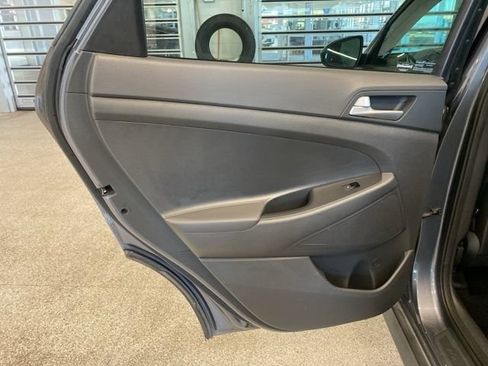 Used 2019 Hyundai Tucson Value AWD/4WD image 29