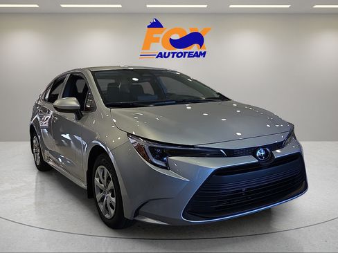 New 2026 Toyota Corolla LE FWD image 6