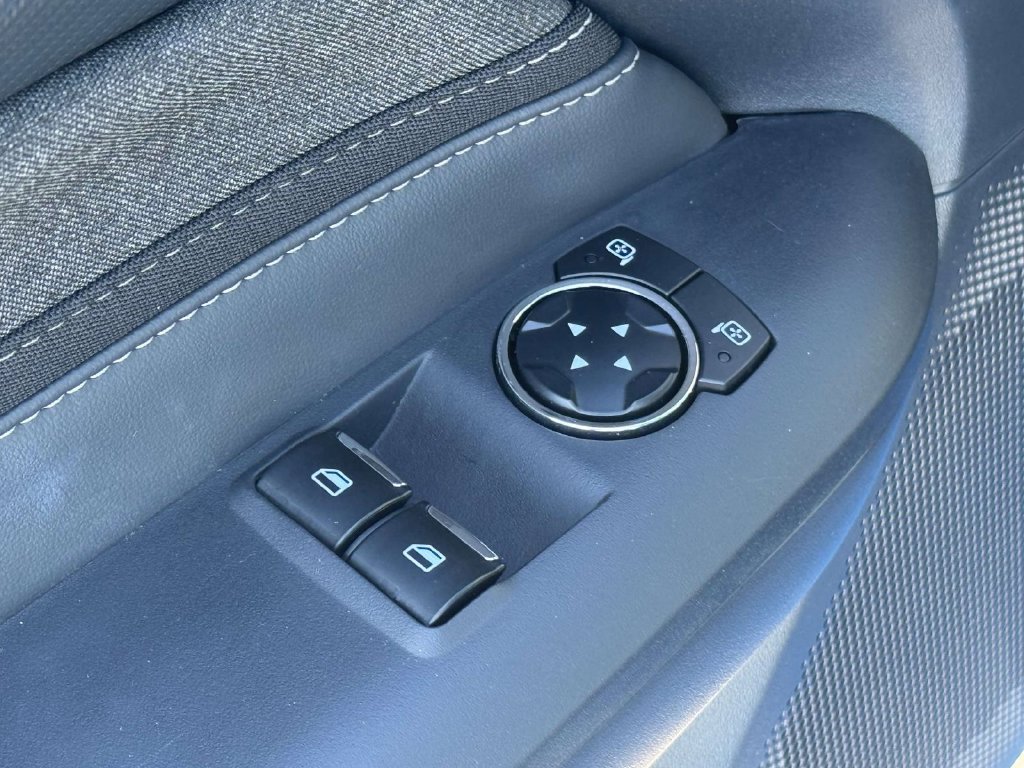 Used 2024 Ford Mustang Coupe RWD image 28