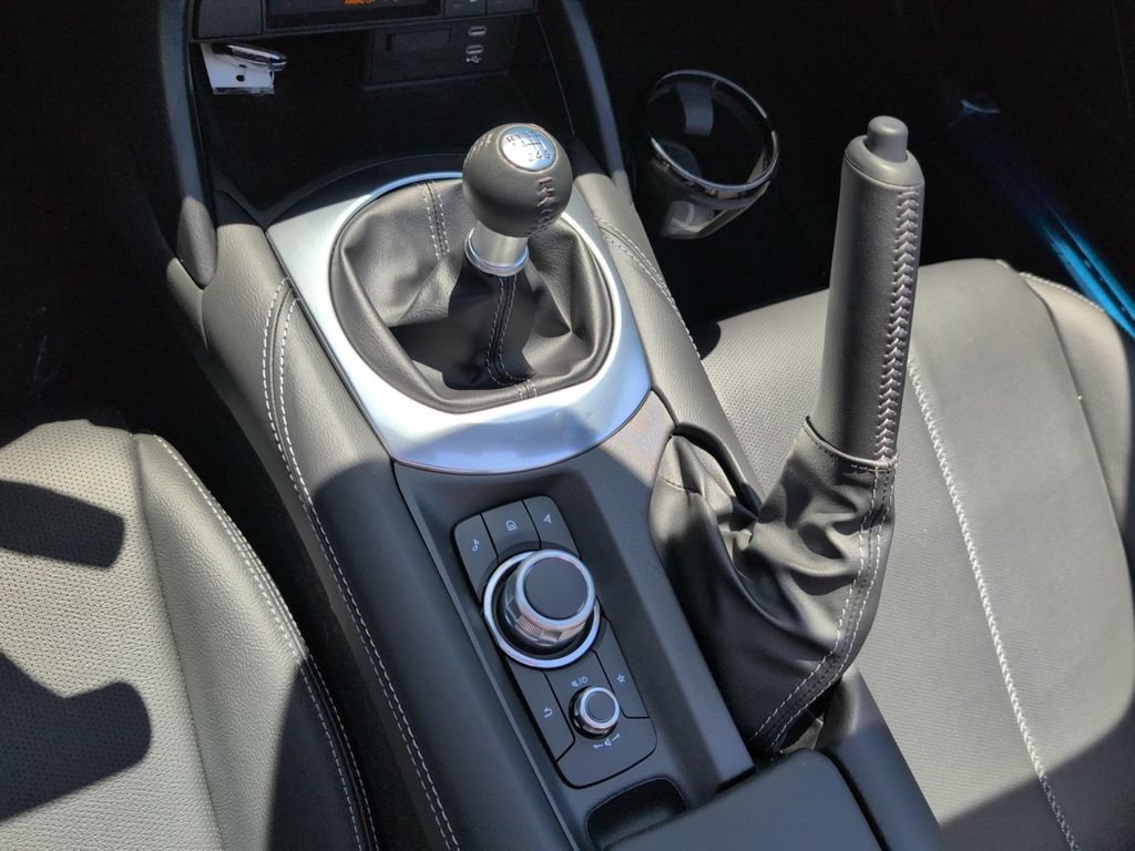 New 2026 MAZDA MX-5 Miata Grand Touring RWD image 17