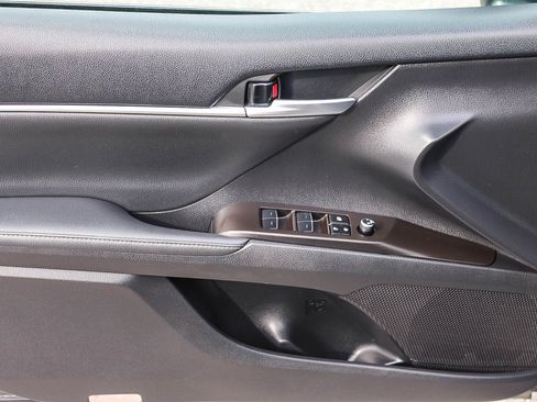 Used 2024 Toyota Camry XSE image 21