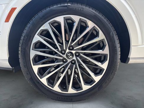 Used 2026 Hyundai Palisade Calligraphy AWD/4WD image 15