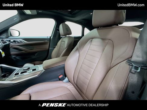 New 2026 BMW 430i w/ M Sport Package RWD image 5