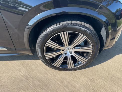 Used 2024 Volvo XC90 T8 Ultimate w/ Protection Package image 3