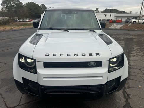Used 2023 Land Rover Defender 110 X-Dynamic SE AWD/4WD image 16