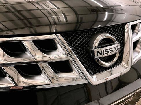 Used 2015 Nissan Rogue S w/ Convenience Package image 30