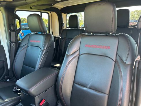 Used 2023 Jeep Gladiator Rubicon w/ LED Lighting Group image 23