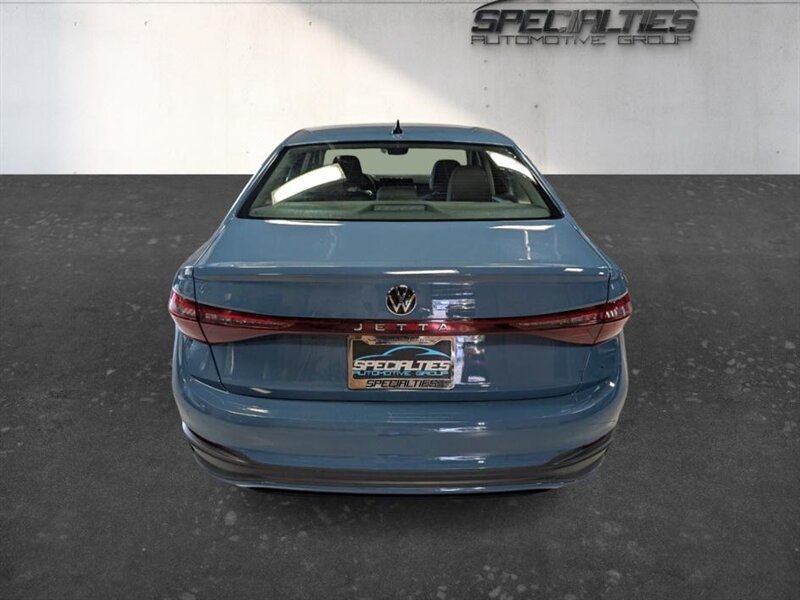 Used 2025 Volkswagen Jetta S FWD image 9