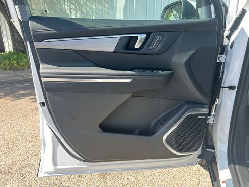 New 2026 Buick Enclave Preferred w/ Power Package image 30