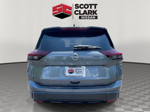 Used 2026 Nissan Rogue S FWD image 5