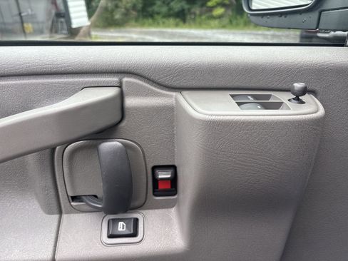 New 2025 Chevrolet Express 3500 w/ Power Convenience Package image 16
