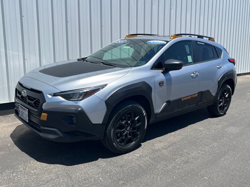 Certified 2024 Subaru Crosstrek 2.5i Wilderness w/ Crosstrek Mirror Package AWD/4WD image 1