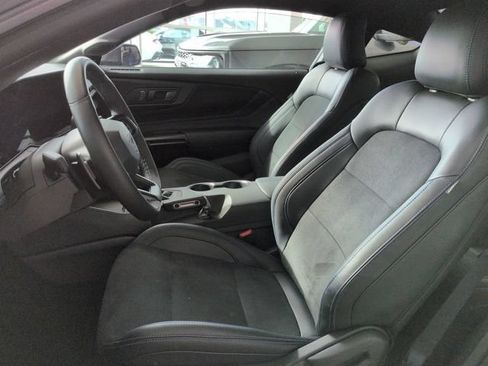 Used 2025 Ford Mustang Dark Horse RWD image 12