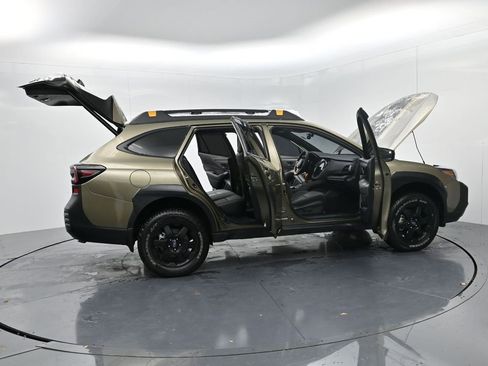 Used 2025 Subaru Outback Wilderness w/ Wilderness Package image 74