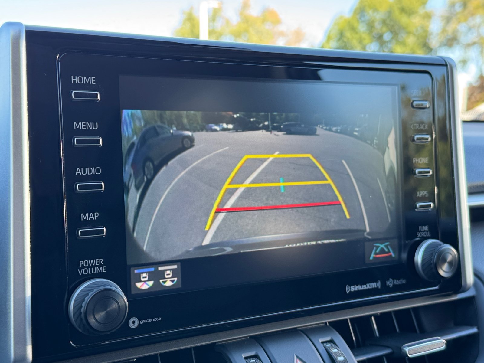 Used 2019 Toyota RAV4 Limited AWD/4WD image 24
