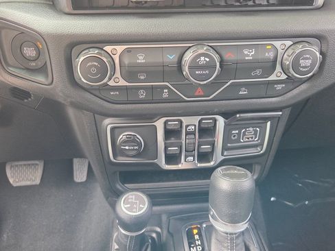 New 2026 Jeep Gladiator Sport image 20