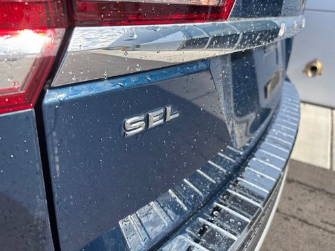 Used 2019 Volkswagen Atlas SEL Premium AWD/4WD image 16