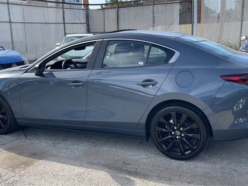 Used 2025 MAZDA MAZDA3 s image 8