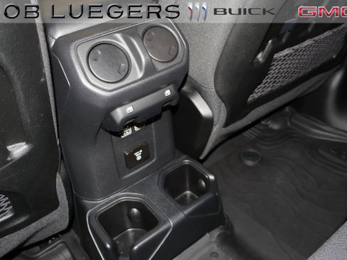 Used 2021 Jeep Wrangler Unlimited Rubicon AWD/4WD image 11