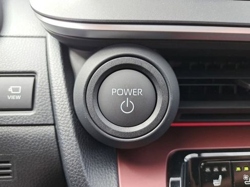 New 2026 Toyota Prius XSE Premium image 30