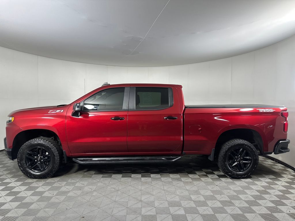 Used 2020 Chevrolet Silverado 1500 LT Trail Boss AWD/4WD image 2