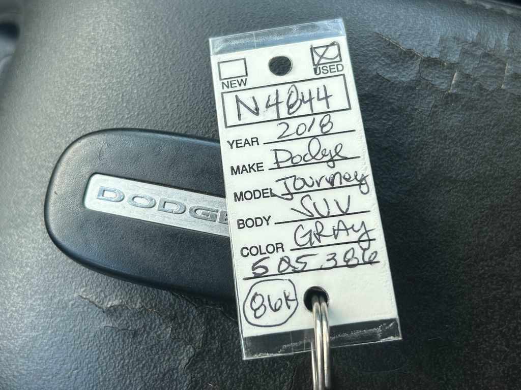 Used 2018 Dodge Journey SXT w/ Connectivity Group FWD image 38