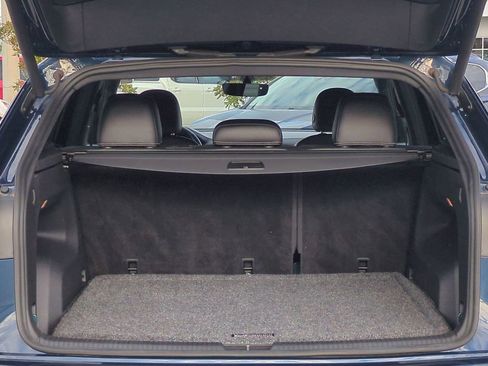 Used 2021 Volkswagen Atlas Cross Sport SE w/ Panoramic Sunroof Package image 13