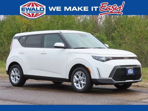 New 2025 Kia Soul LX w/ LX Technology Package image 1