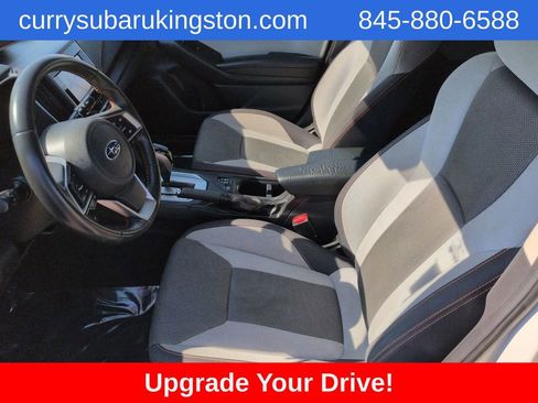 Used 2022 Subaru Crosstrek 2.0i Premium image 14