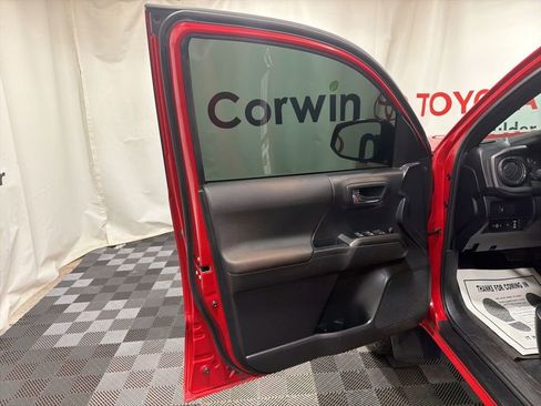 Used 2023 Toyota Tacoma TRD Off-Road image 20