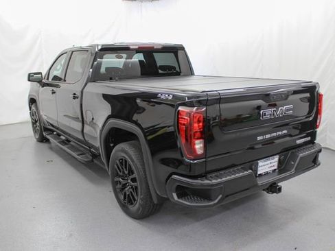 Used 2022 GMC Sierra 1500 Elevation w/ LPO, Elevation Black Package AWD/4WD image 7