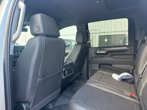 Used 2024 Chevrolet Silverado 2500 LTZ w/ LTZ Convenience Package AWD/4WD image 12