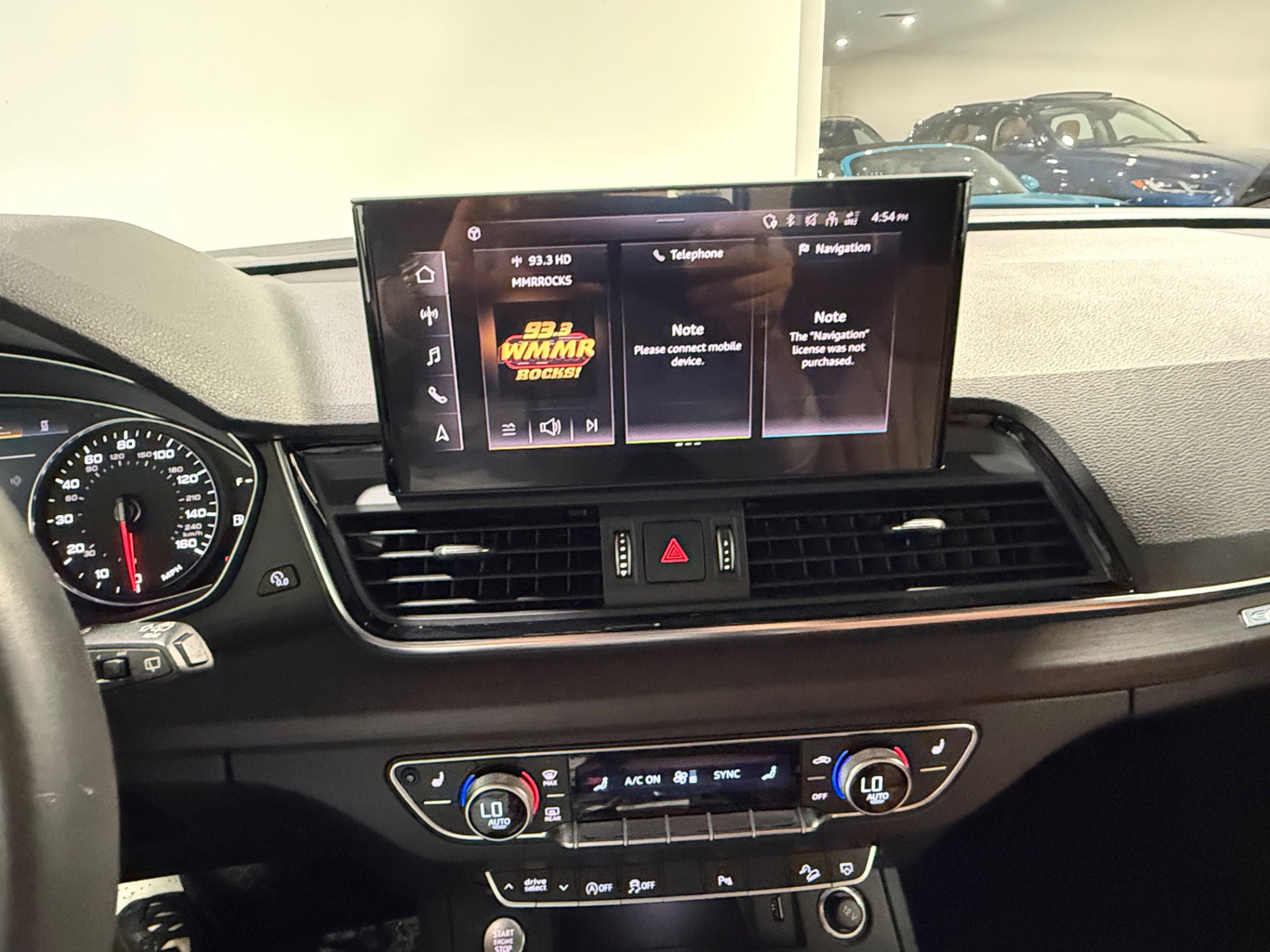 Used 2023 Audi Q5 2.0T Premium w/ Convenience Package AWD/4WD image 33